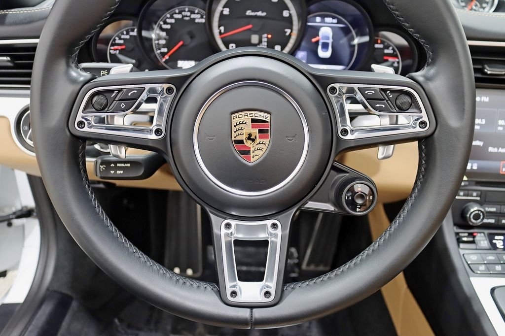 2018 Porsche 911 Turbo - Photo 17