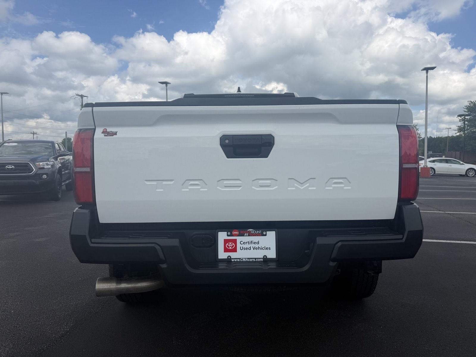 Used 2024 Ice Cap Toyota SR image 6