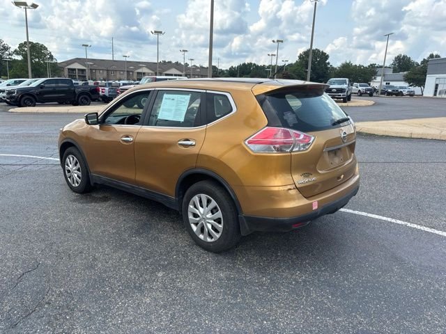 Used 2014 Orange Nissan S image 6