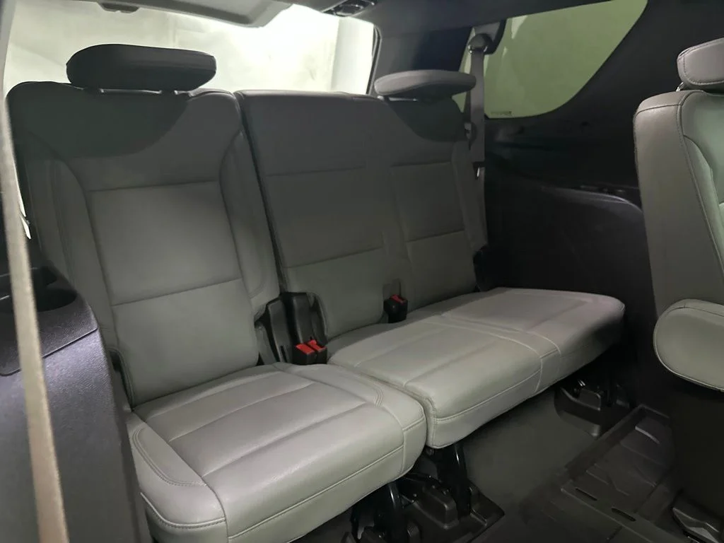 Used 2023 Blue Chevrolet Z71 image 28