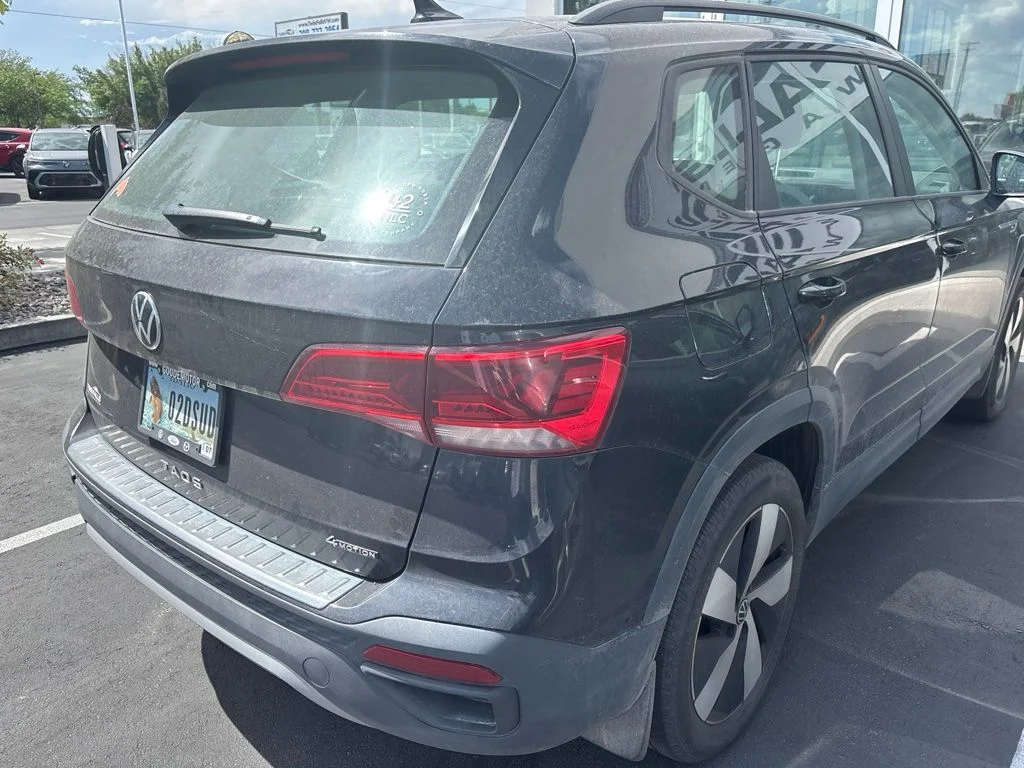 Used 2024 Black Volkswagen 1.5T S image 7