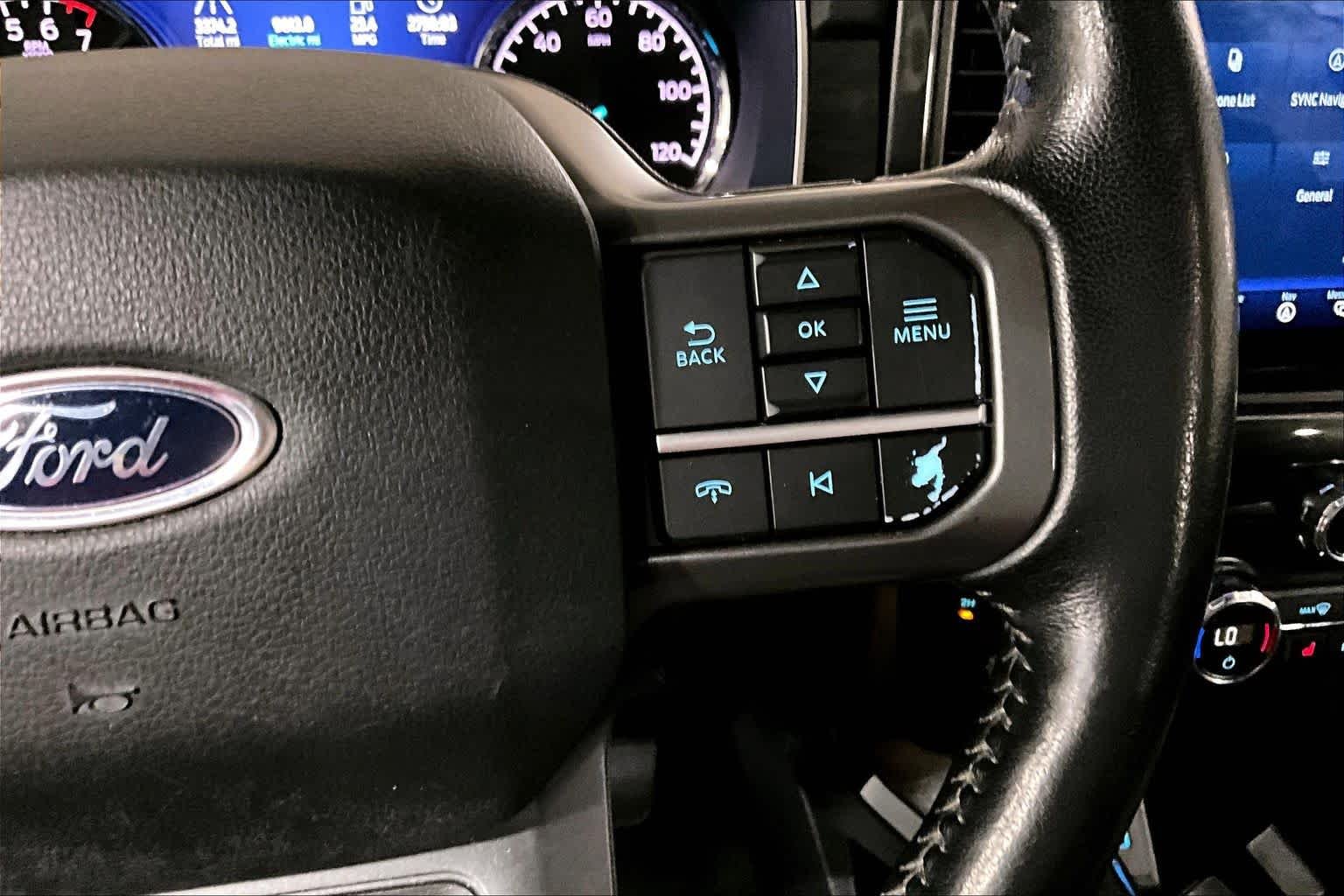 Used 2021 Agate Black Ford XLT image 24