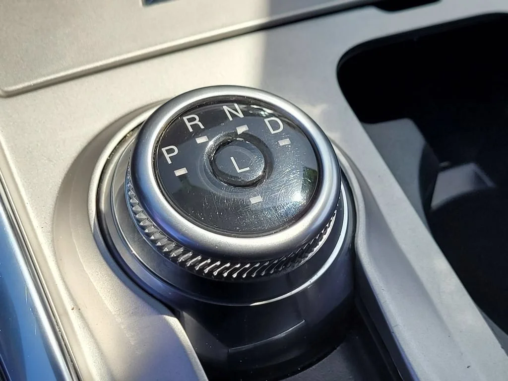 Used 2023 Iconic Silver Met Ford XLT image 22