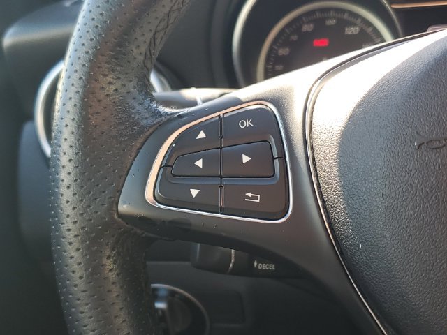 Used 2019  Mercedes-Benz GLA 250 image 14