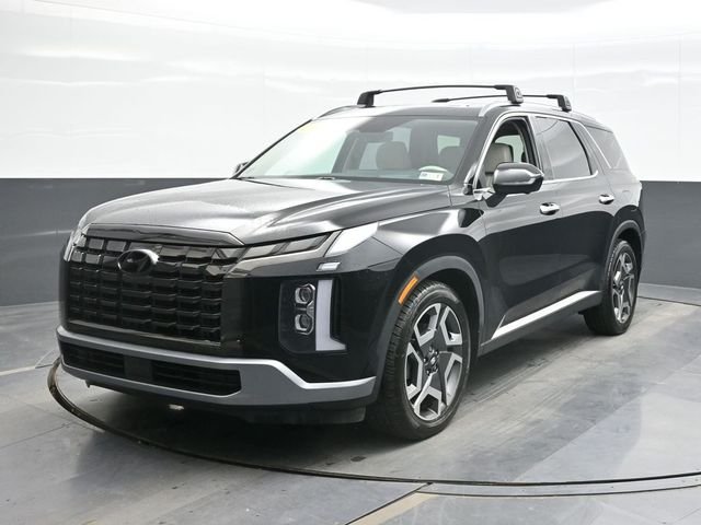 Used 2023 Black Hyundai Limited image 1