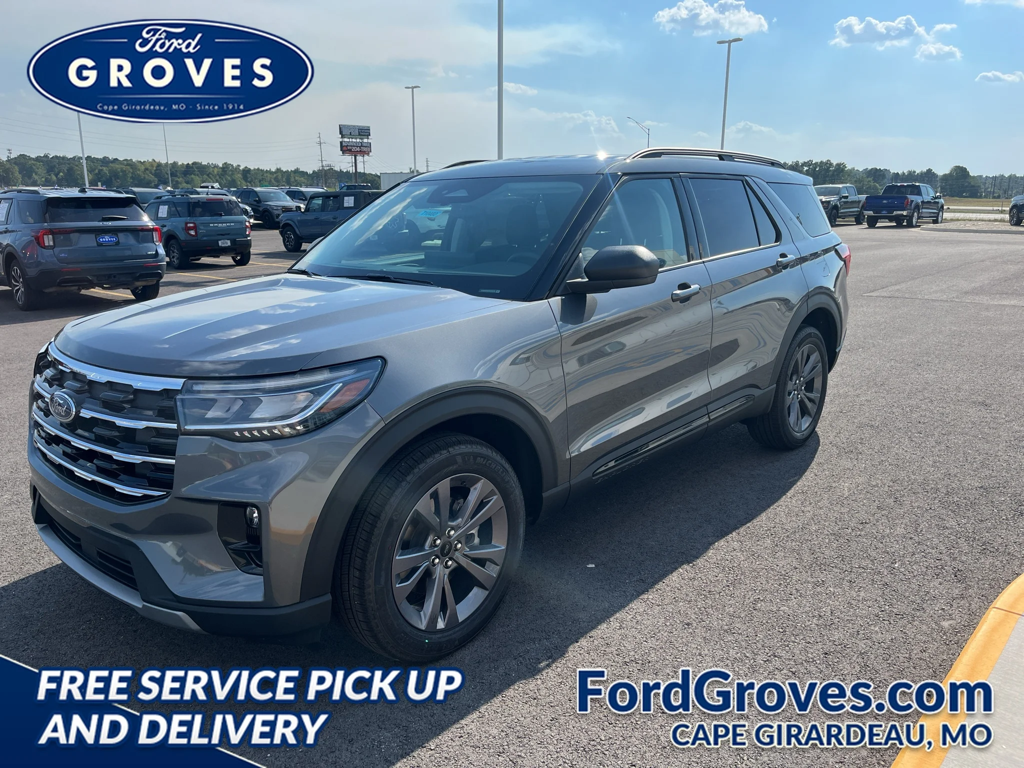 New 2026 Carbonized Gray Metallic Ford Active w/200A Pkg image 1