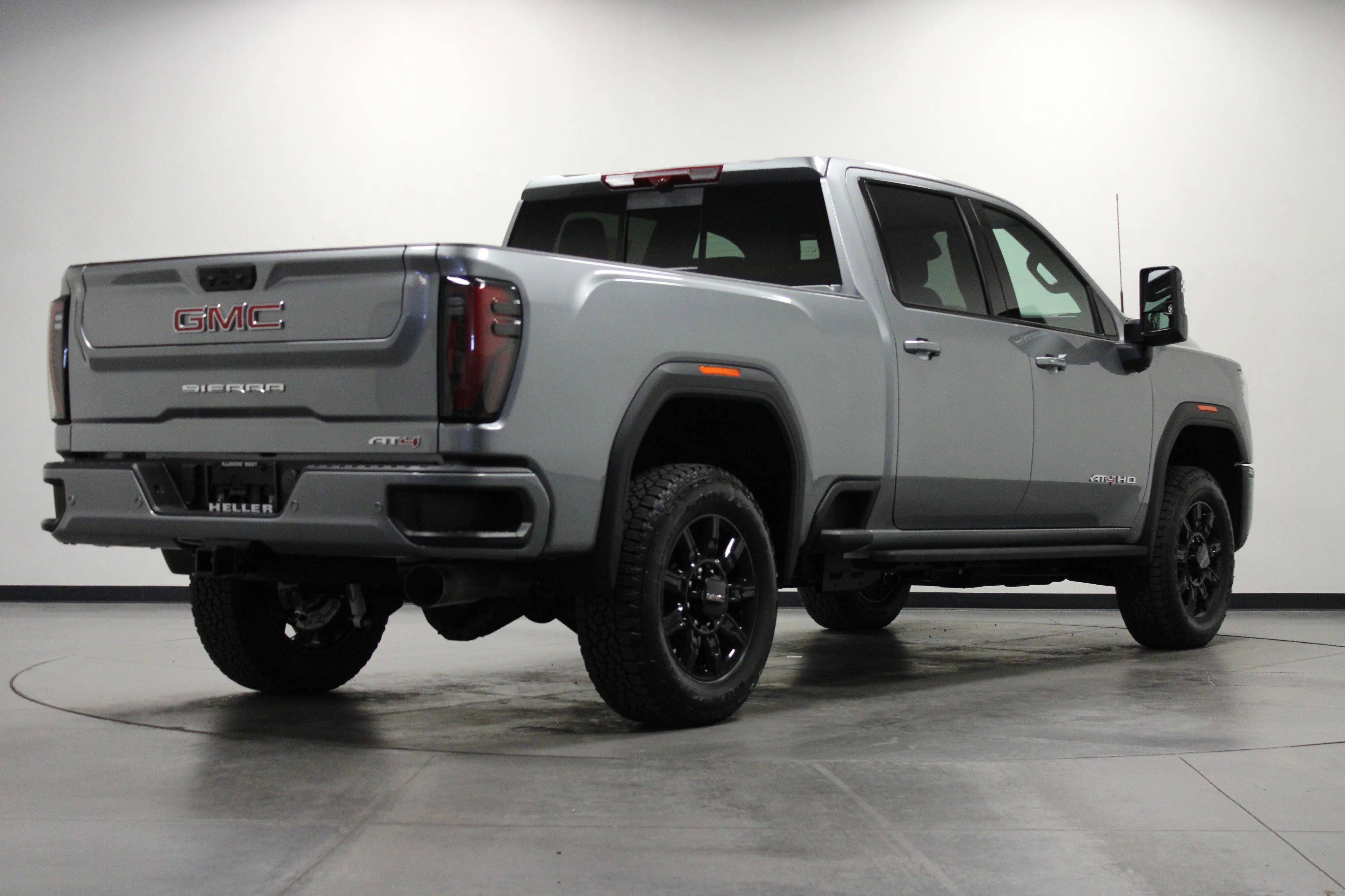 New 2026 Sterling Metallic GMC AT4 image 4