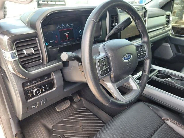 2024 Ford F-250 Super Duty Lariat - Photo 11