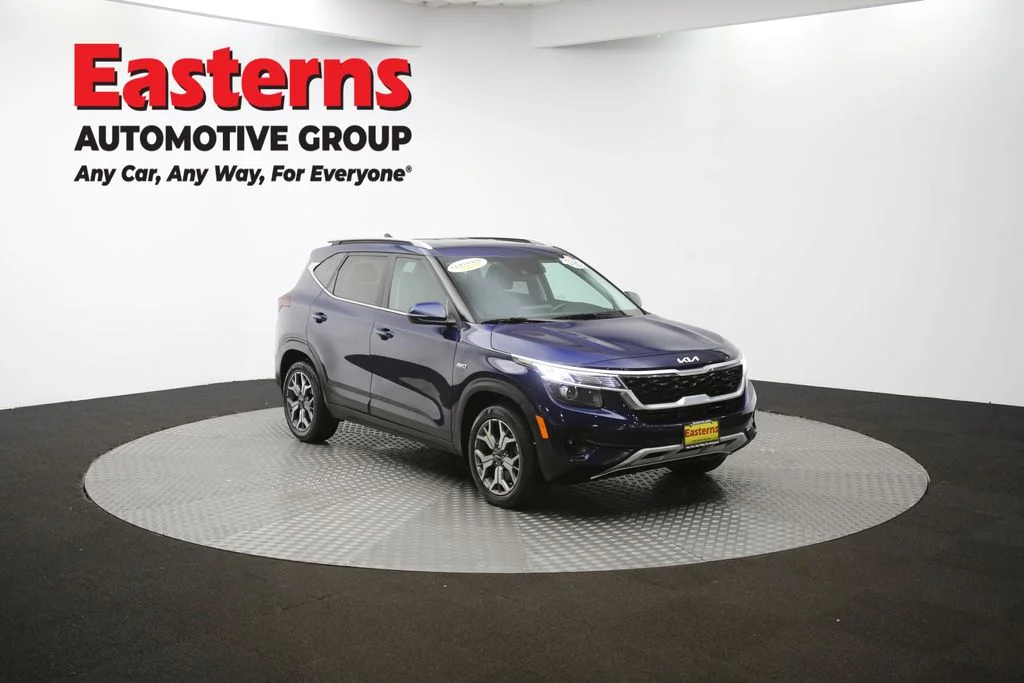 Used 2022 Blue Kia EX image 50