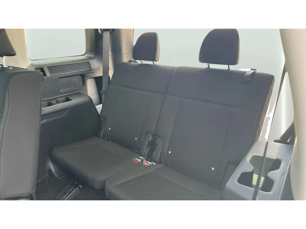 New 2026 Serenity White Hyundai SE image 15