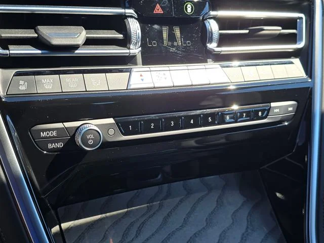 2026 BMW 8 Series 840i - Photo 22