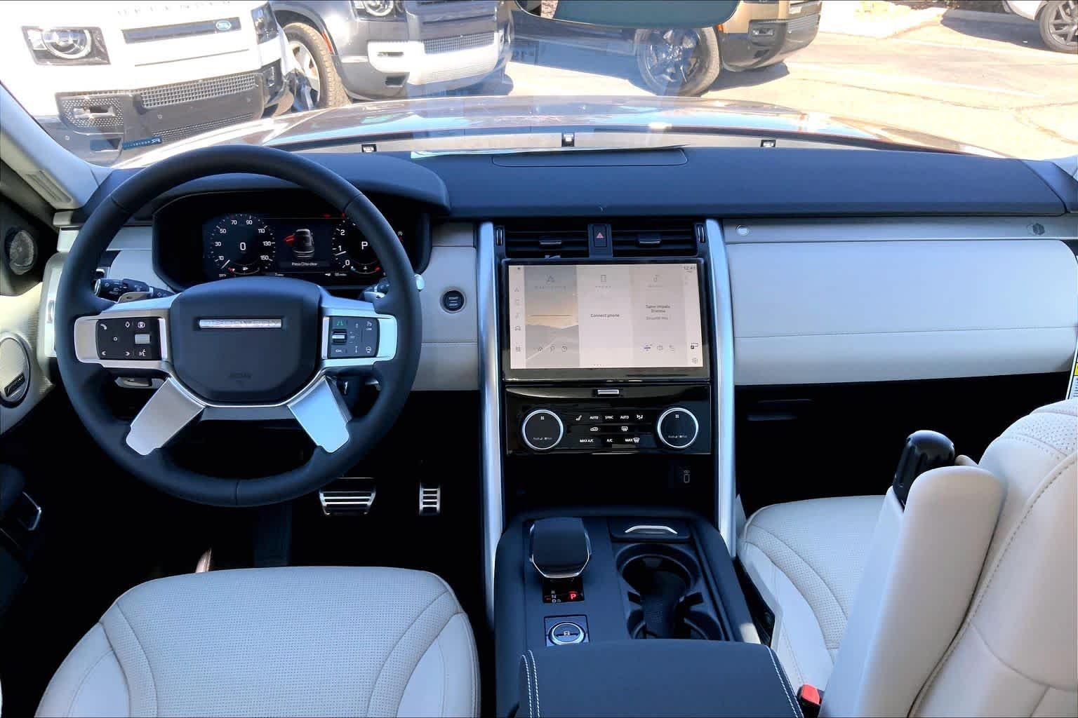 New 2026 Sedona Red Land Rover Gemini Edition image 5