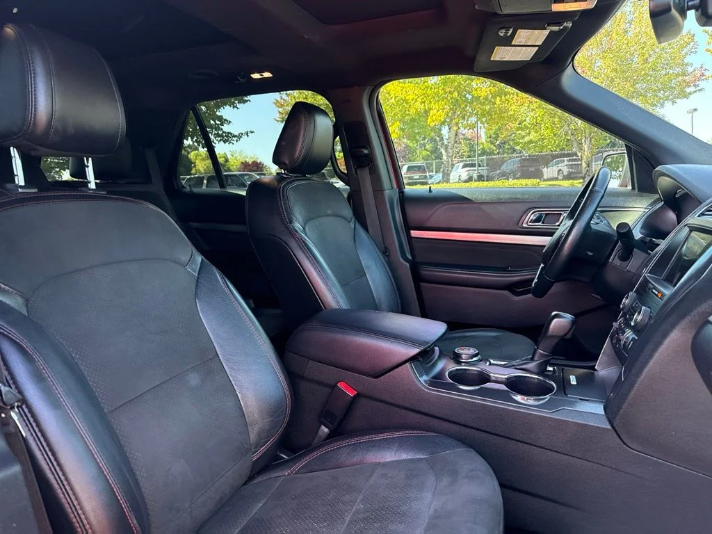 Used 2019 Ruby Red Metallic Ford XLT image 24