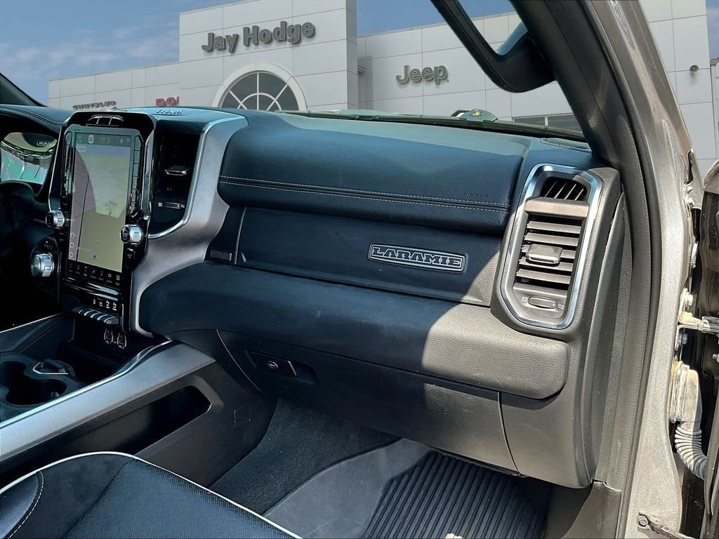 Used 2024 Silver Ram Laramie image 31