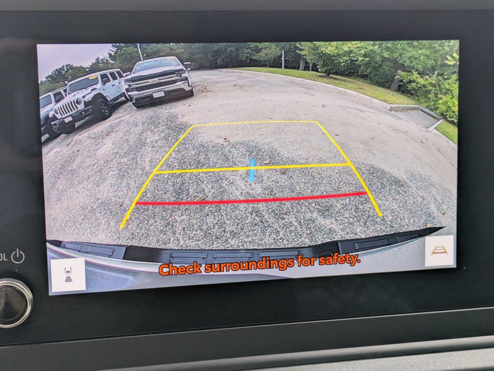 Used 2026 Ice Cap Toyota SR image 19