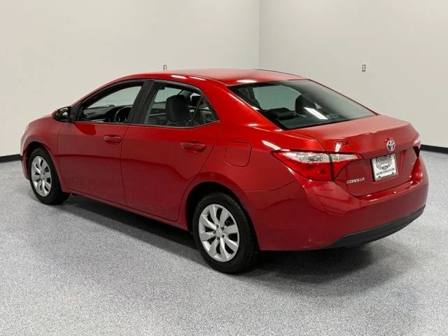 Used 2016 Red Toyota LE image 7