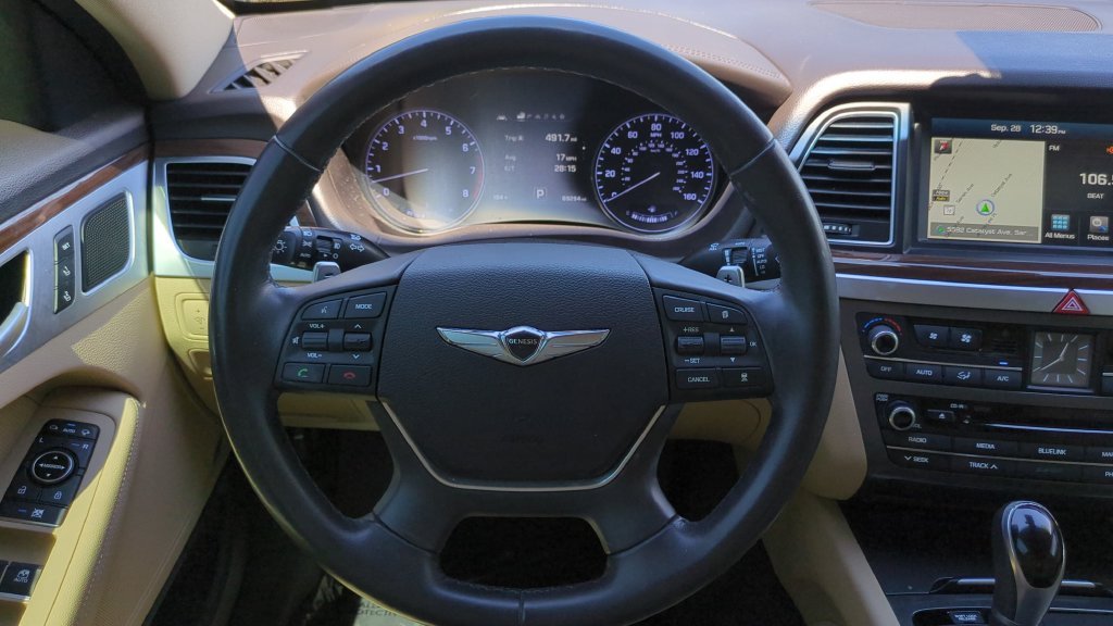 Used 2017 Black Genesis 3.8 image 12