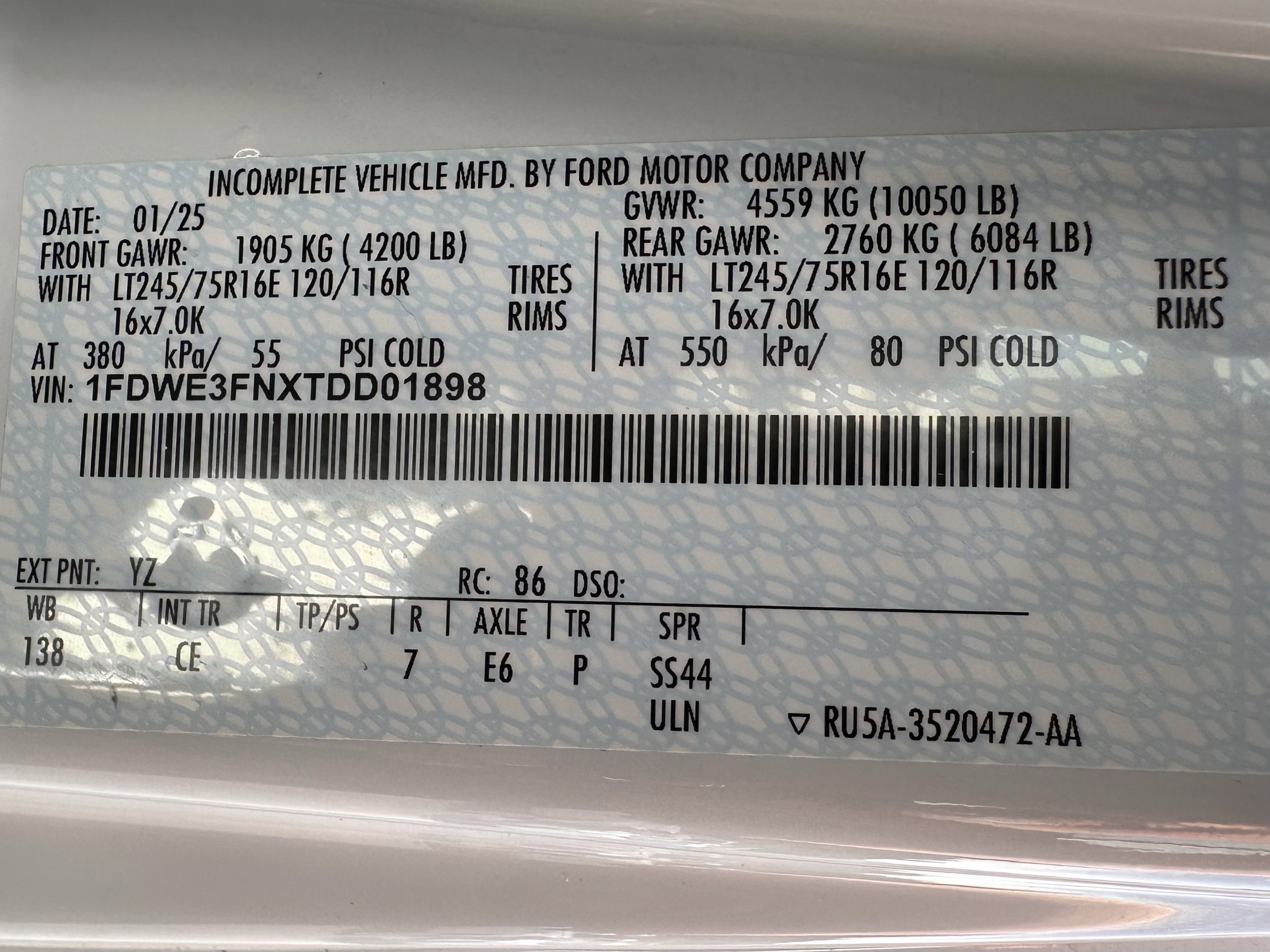 Certified Used 2026 Oxford White Clearcoat Ford 11Ft KUV Body image 24