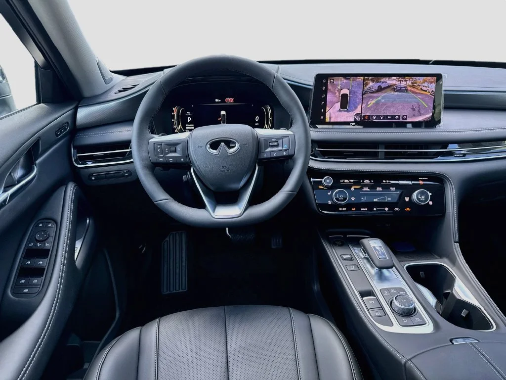 New 2027 White INFINITI LUXE image 24