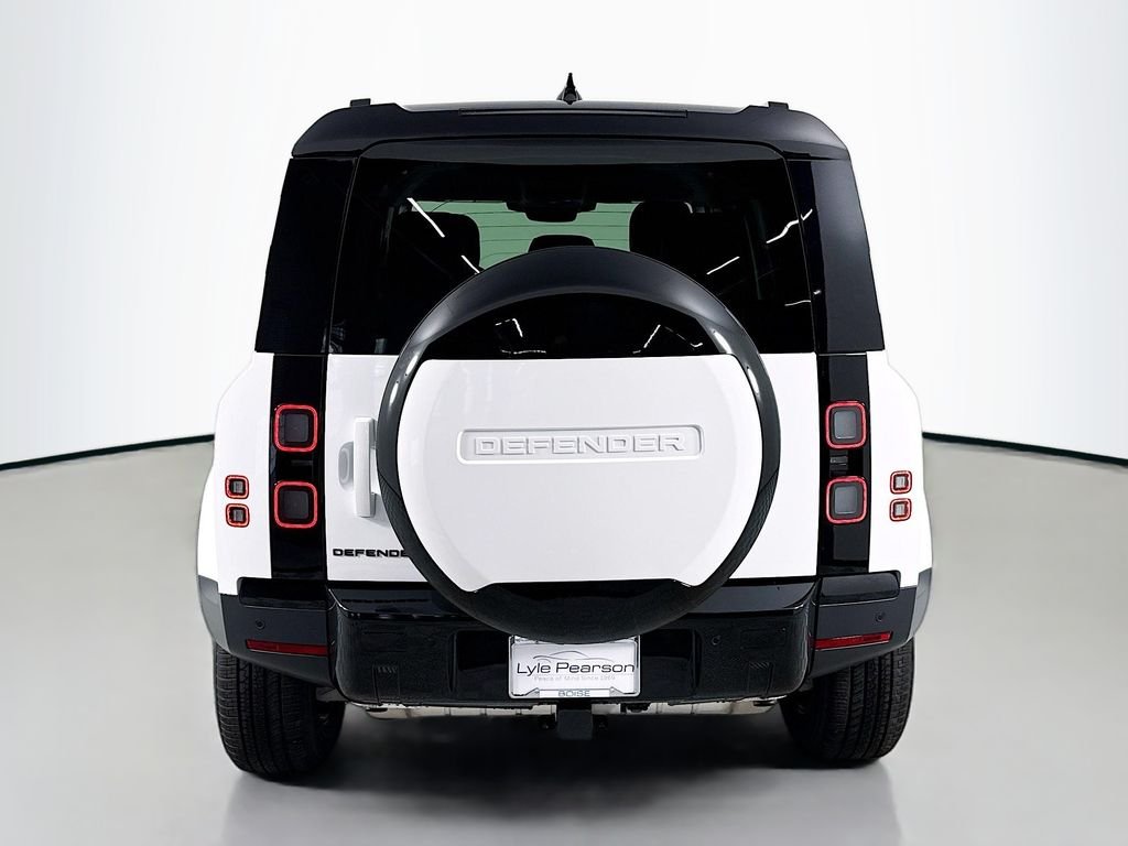 New 2026 Fuji White Land Rover S image 10