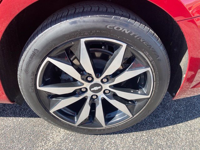 Used 2016 Red Chevrolet LT image 11