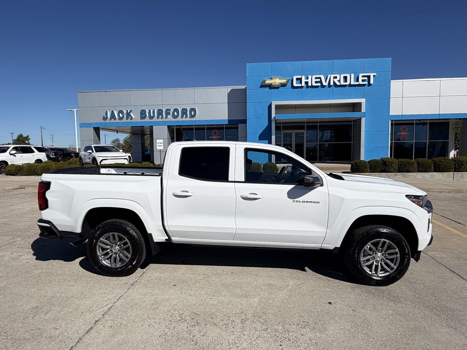 2026 Chevrolet Colorado LT - Photo 37