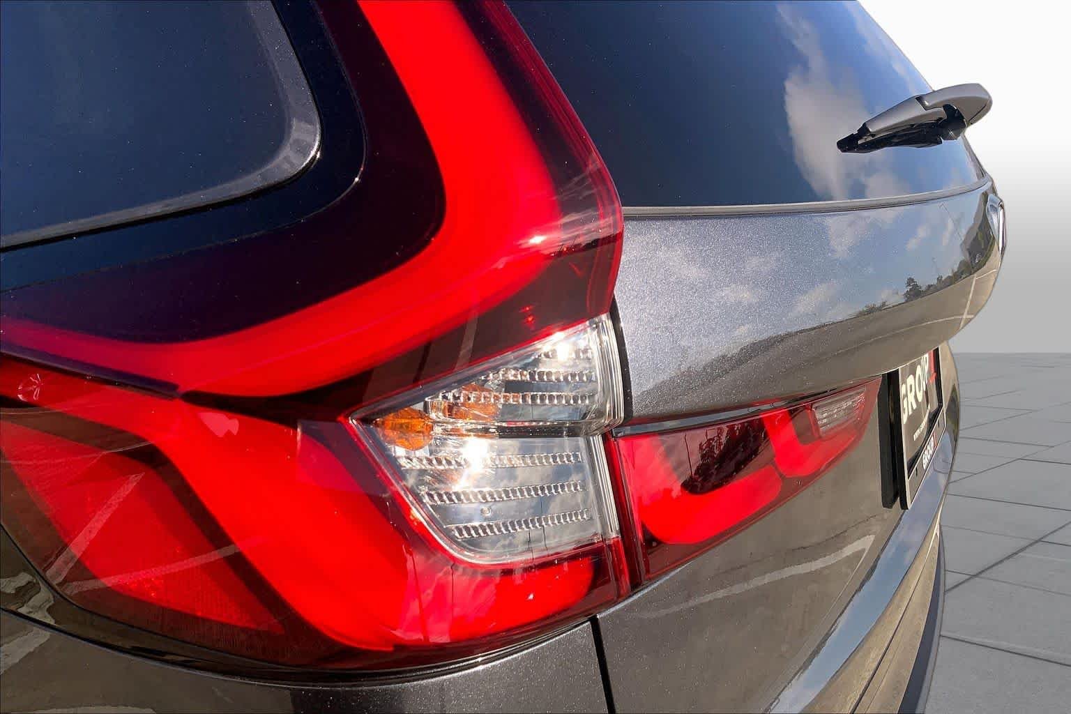 Used 2024 Meteorite Gray Metallic Honda Sport Touring image 28