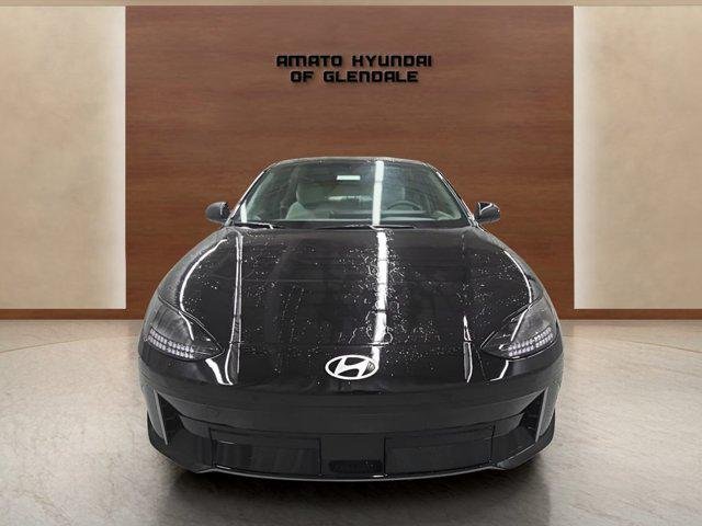 New 2025 Black Hyundai SEL image 9