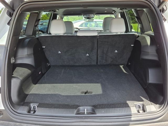 Used 2026 White Jeep Limited image 11