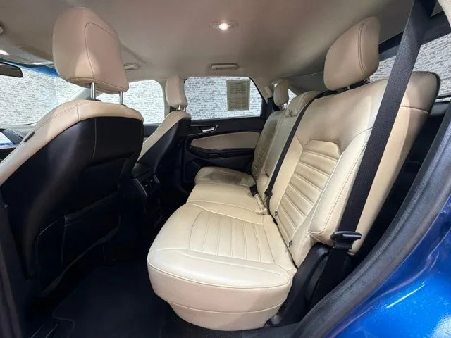 Used 2020 Atlas Blue Metallic Ford SEL image 14