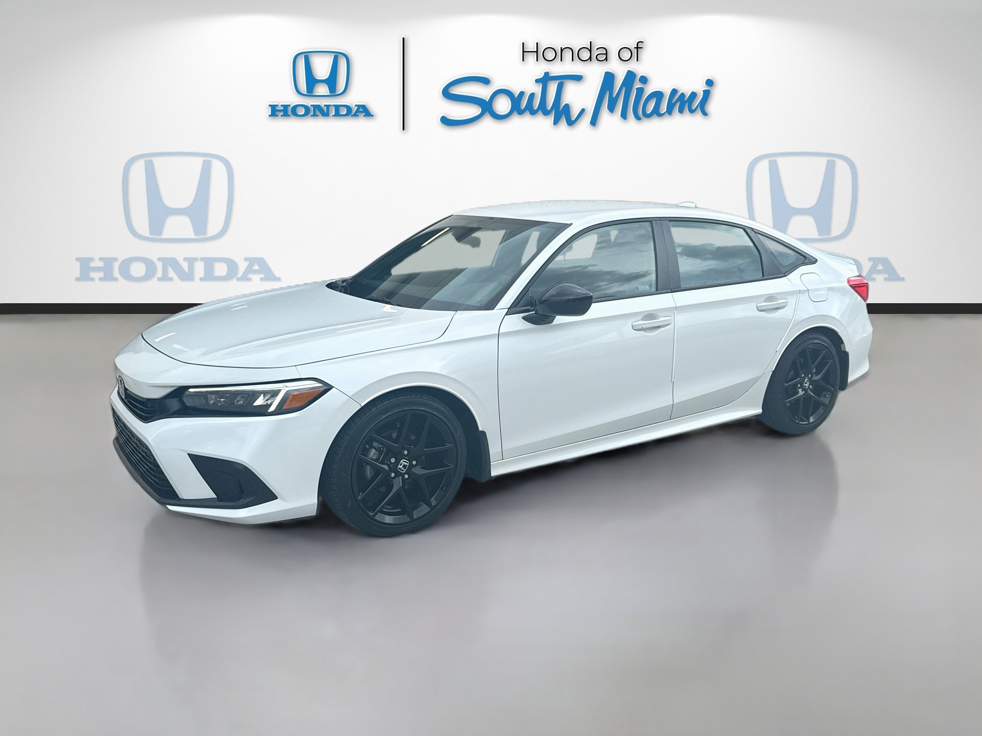 Used 2023 Platinum White Pearl Honda Sport image 3