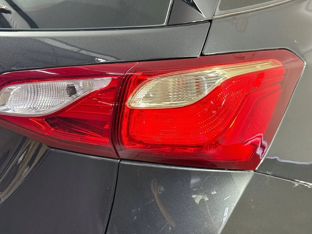 Used 2020 Gray Chevrolet LS image 31