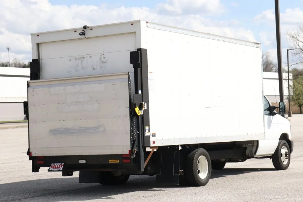 Used 2024 White Ford Base image 8