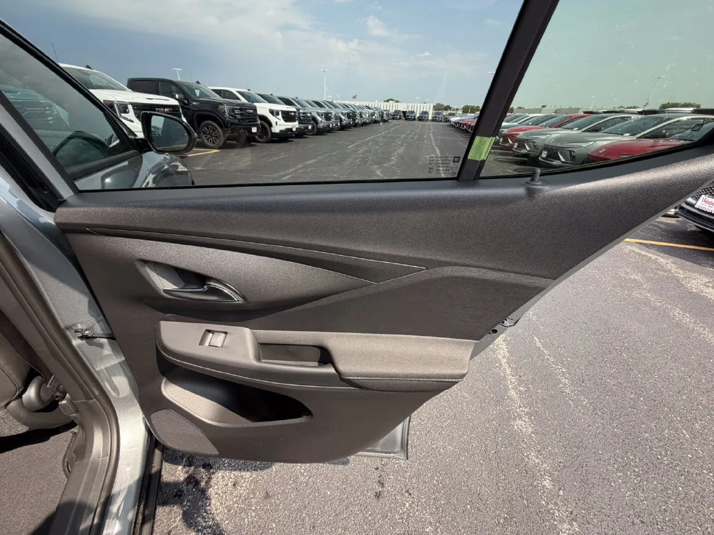 2026 Buick Envista Sport Touring - Photo 20