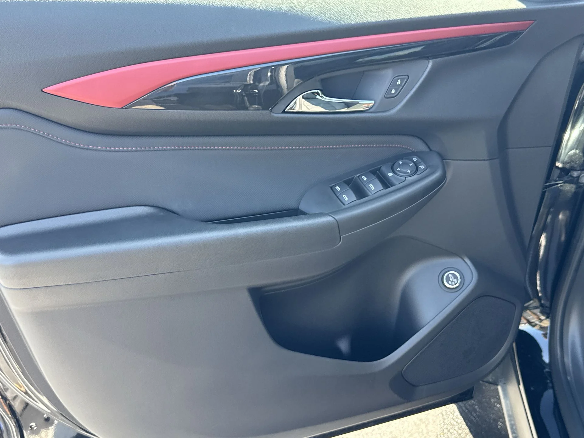 New 2026 Mosaic Black Metallic Chevrolet RS image 44