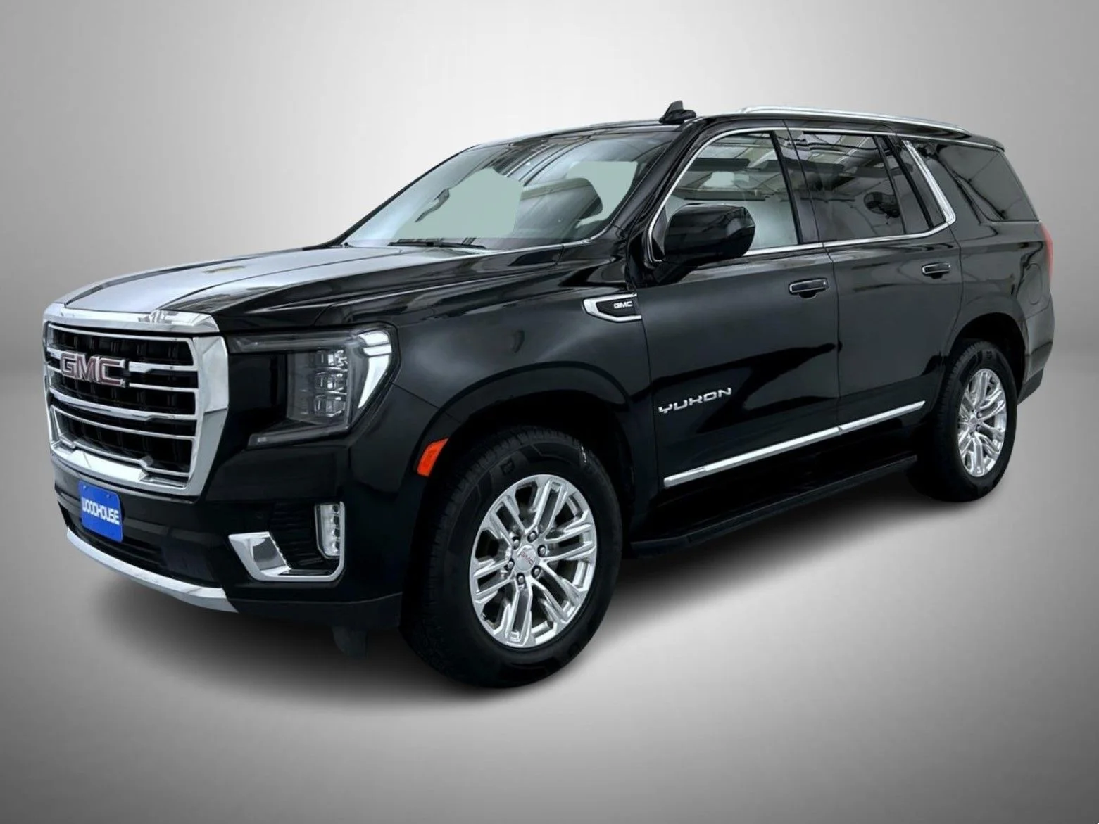 Used 2021 Black GMC SLT image 1