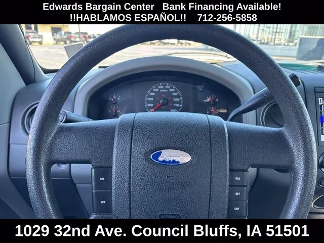 Used 2005 Gray Ford XL image 14