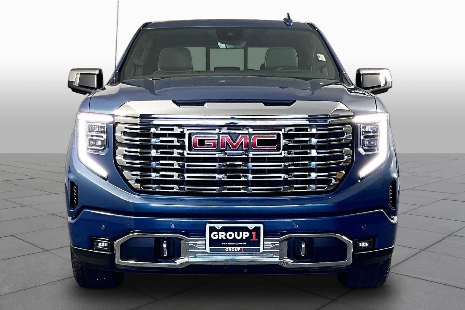 Used 2024 Downpour Metallic GMC Denali image 4