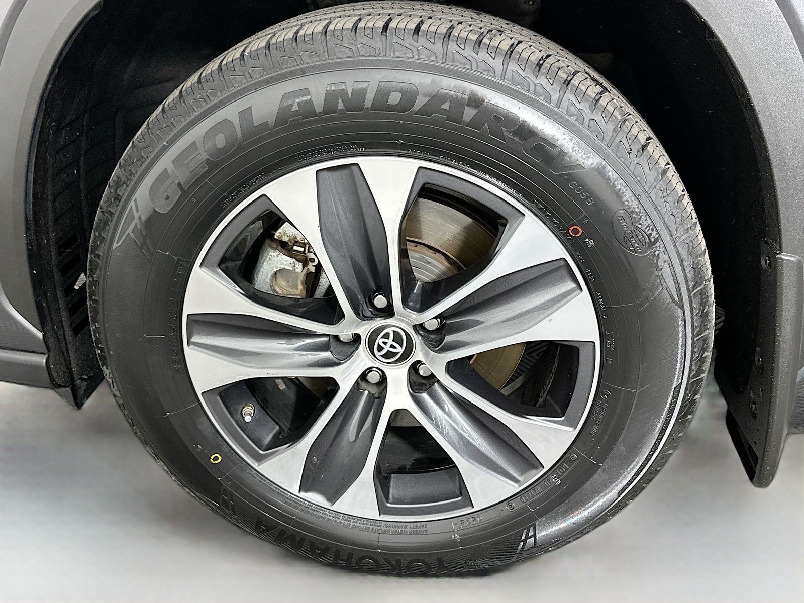 Used 2023 Magnetic Gray Metallic Toyota XLE image 33