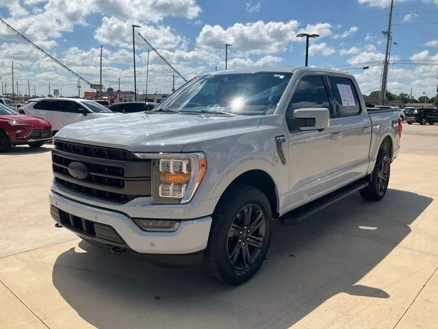 Used 2023 White Ford Lariat image 40