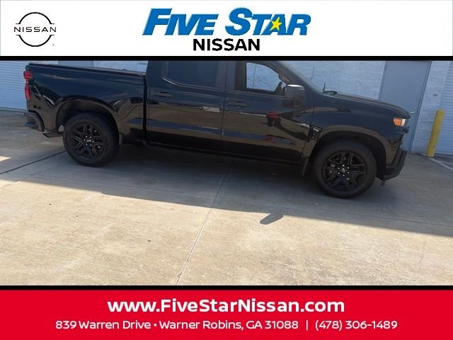 Used 2020 Black Chevrolet Custom image 2