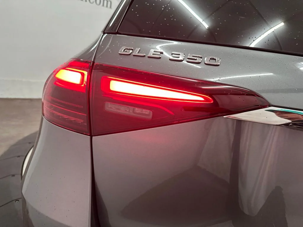 New 2026 Gray Mercedes-Benz GLE 350 image 25