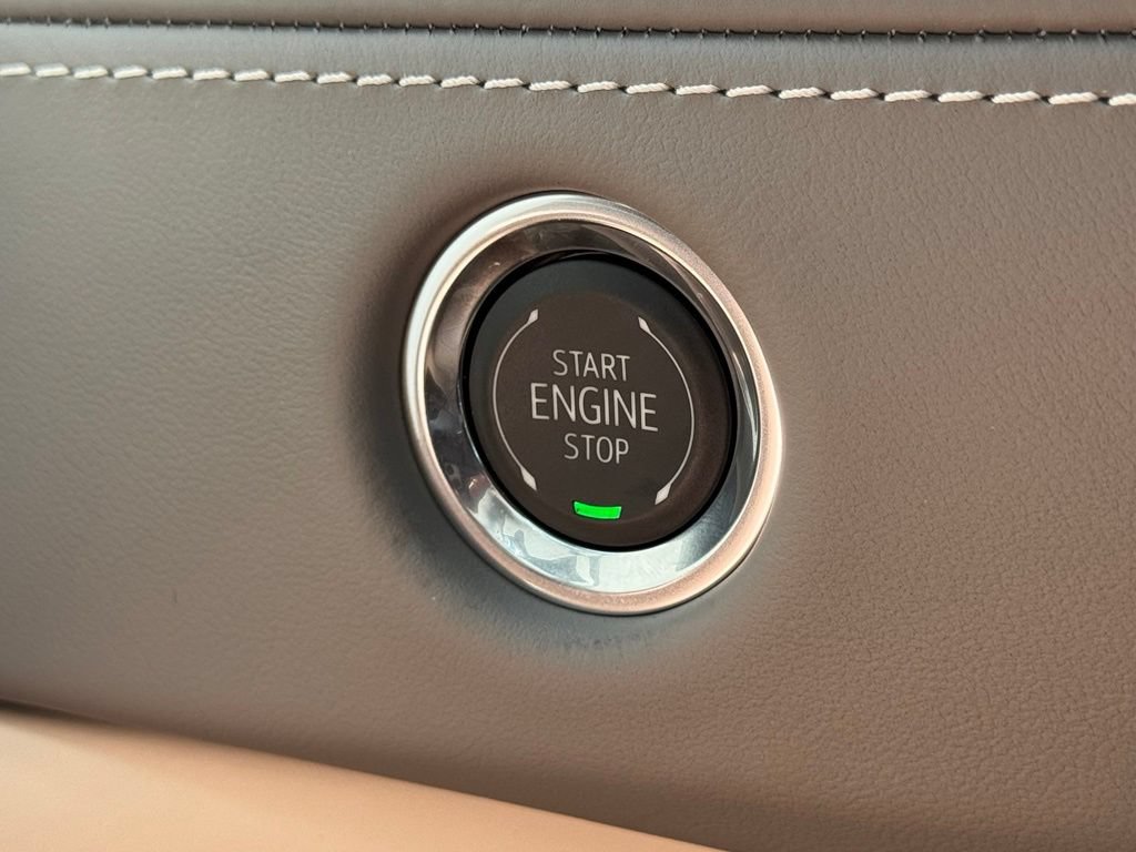 2026 Cadillac Escalade Platinum Luxury - Photo 24