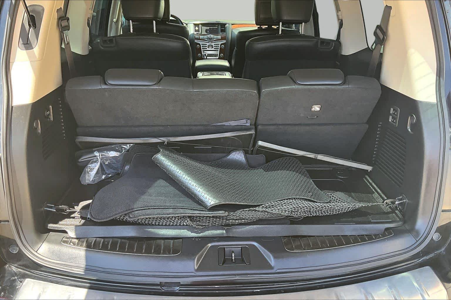 Used 2019 Black Obsidian INFINITI LUXE image 37