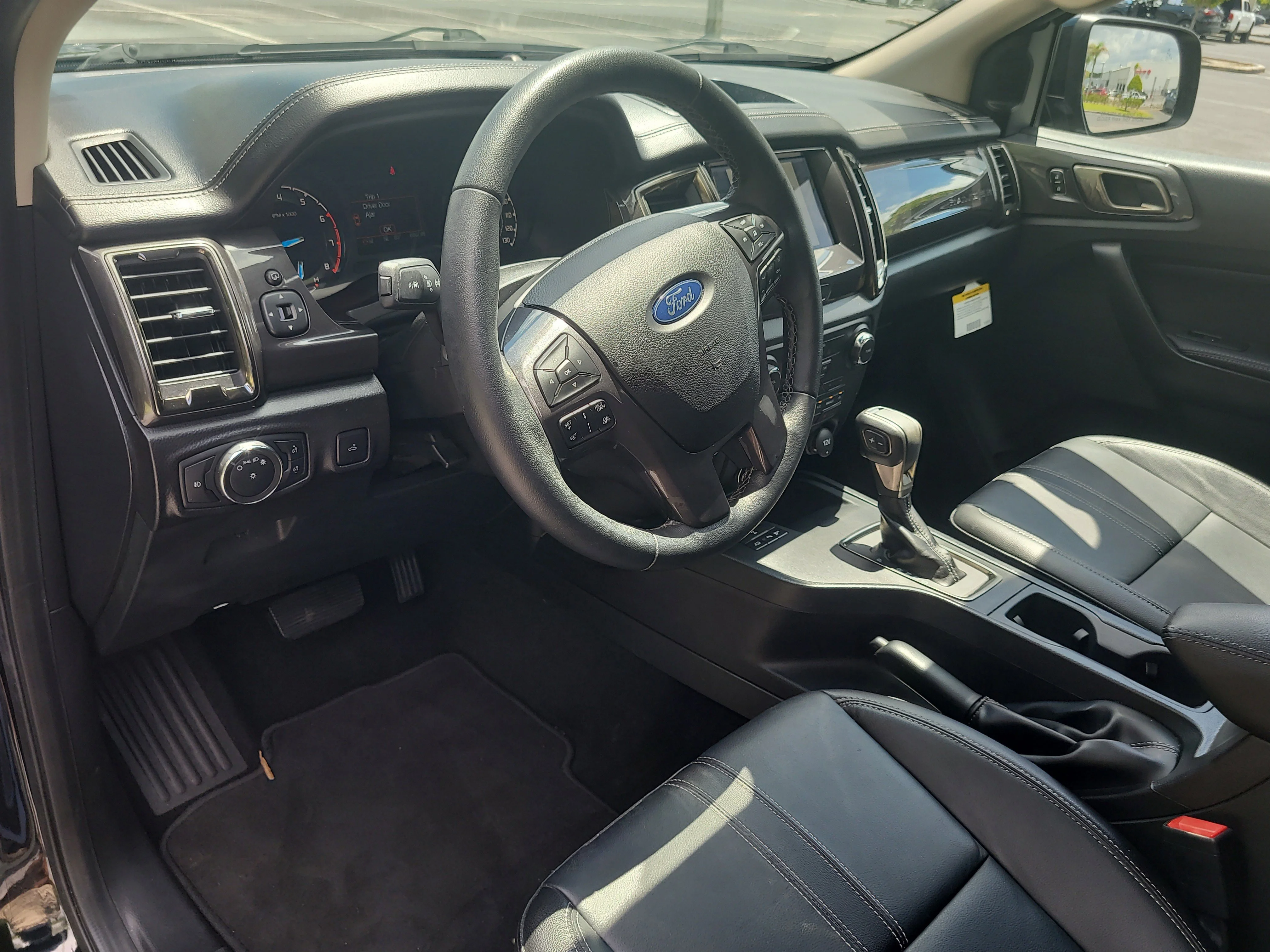 Used 2022 Shadow Black Ford LARIAT image 19