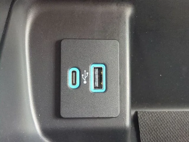 Certified Used 2024 Oxford White Ford XLT image 22