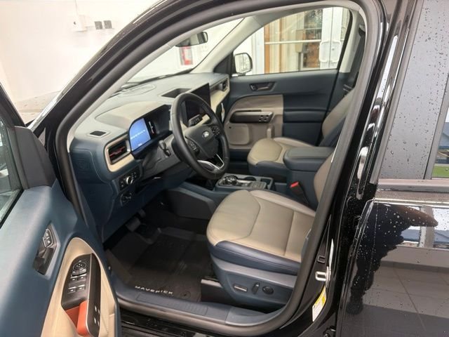 New 2026 Shadow Black Ford XLT image 19