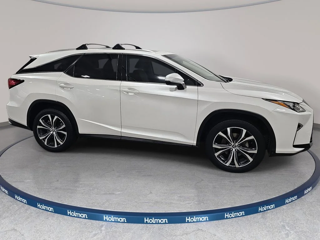 Used 2018 White Lexus 350L image 5