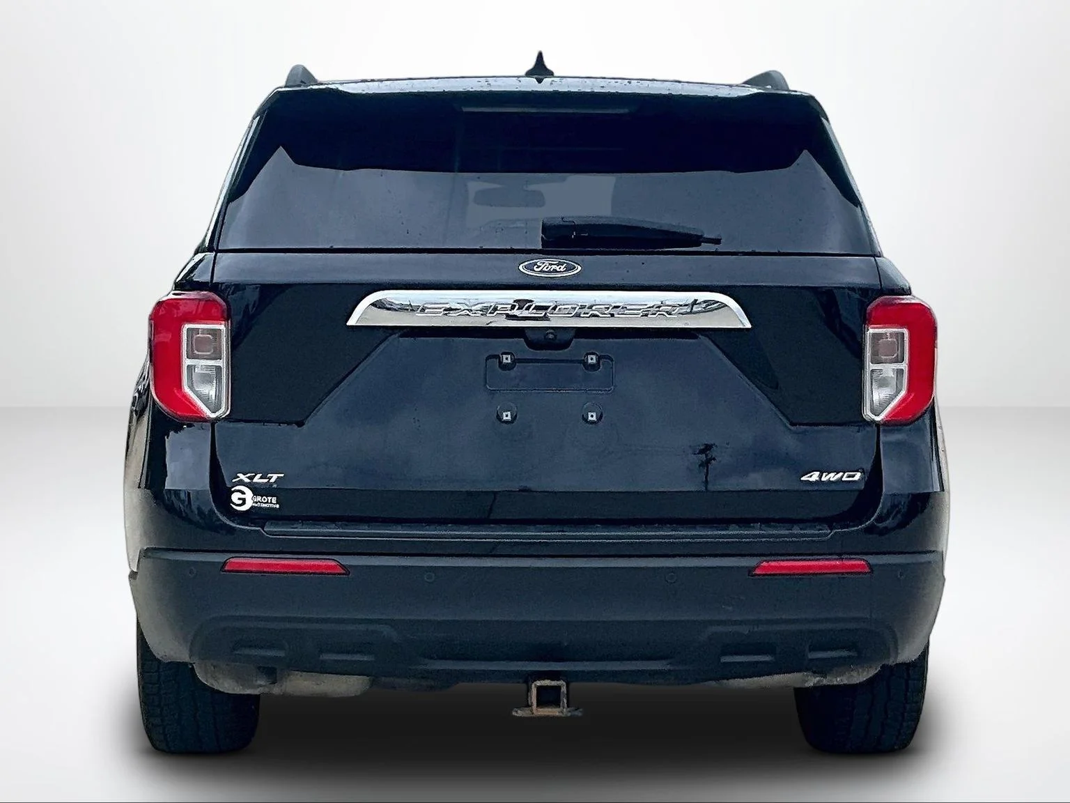 Used 2023 Black Ford XLT image 5