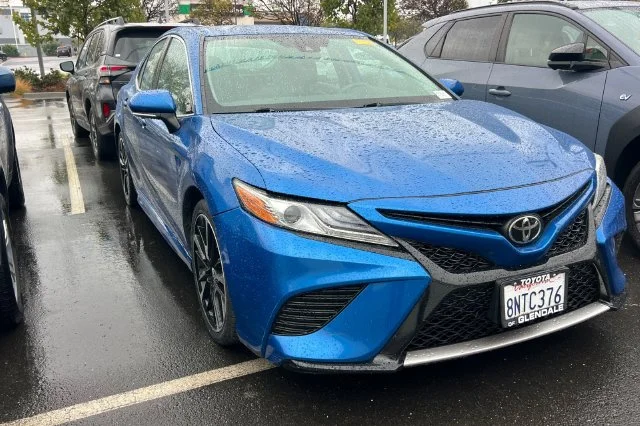 Used 2019 Blue Toyota XSE image 5